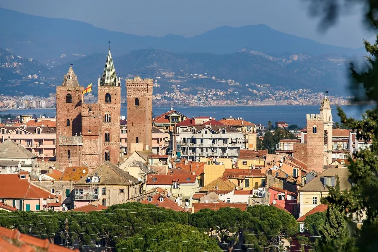 Bilo Lungomare 80Mt From Sea Apartment Albenga